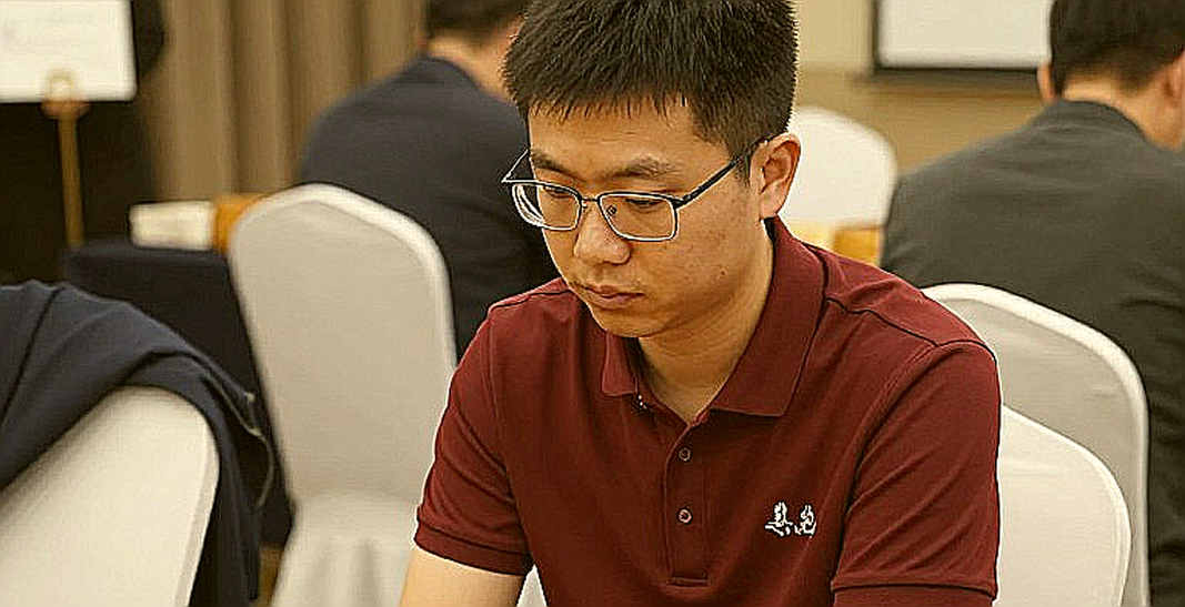 Nước cờ liều ăn cả: Vì sao 'quân tốt bỏ túi' ở nước thứ hai lại là canh bạc đáng giá nhất của cờ vua câu lạc bộ