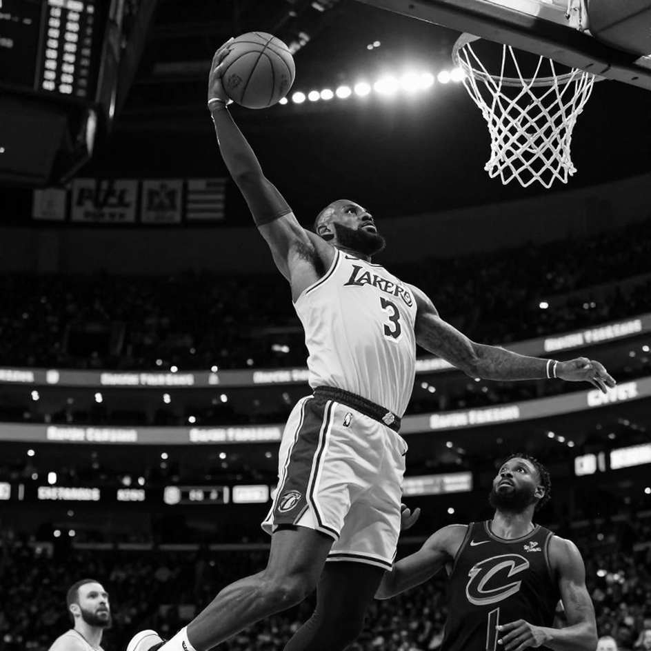 ASVEL 98-96 Paris: Người thứ ba mở khóa trận đấu và cái bóng dài của Nadir Hifi