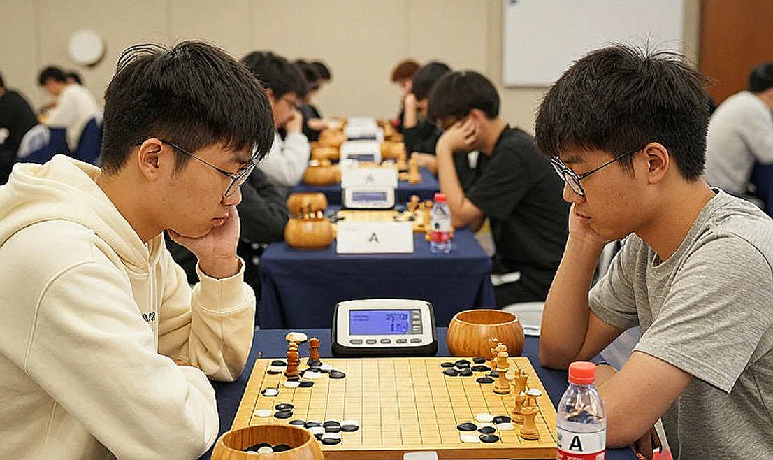 Gót chân Achilles và vòng lặp Ba Lan: Một dòng kết quả ở vòng 5 Olympiad cờ vua