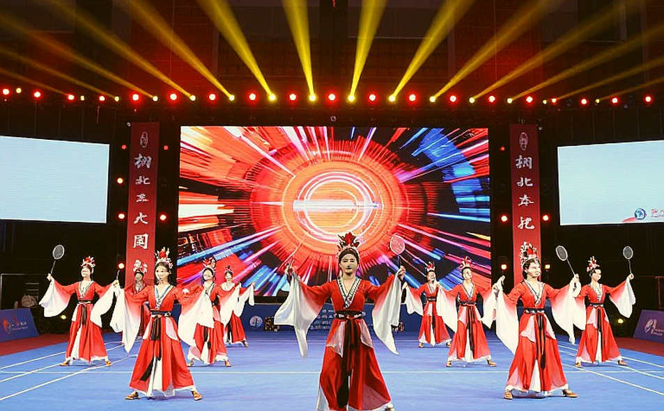 Mười tám giờ sau cú smash: Khoảng trống khiến PV Sindhu gục ngã ở set ba