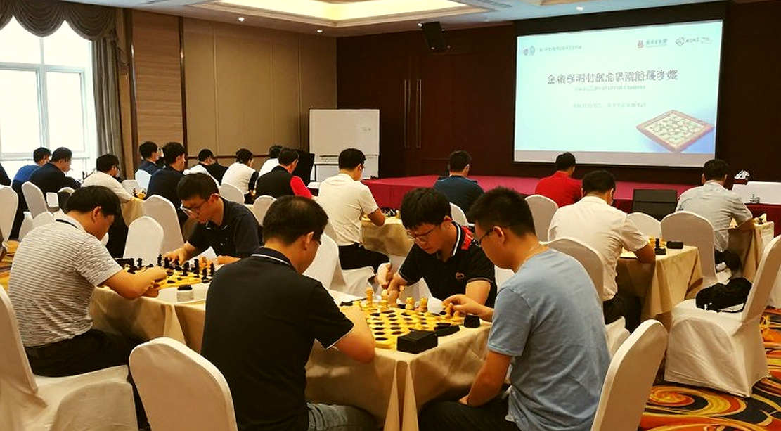 Một danh hiệu vô địch không kèm bàn cờ: chuyện tiêu đề Rachel Li và khóa học 60 phút