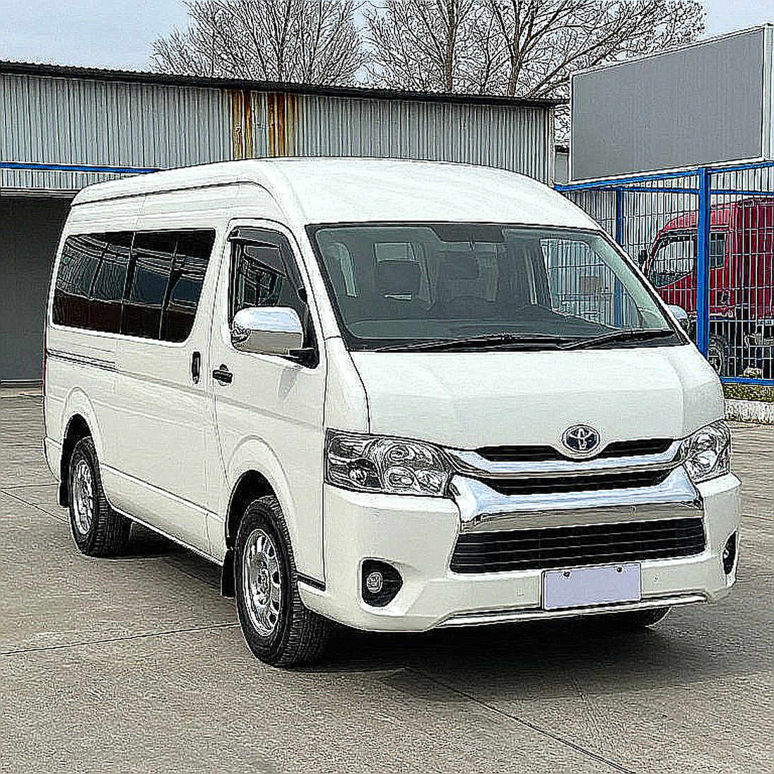 Cuốn sổ trống giữa kỳ chuyển nhượng: kỷ luật của người viết khi dữ liệu chưa lên tiếng