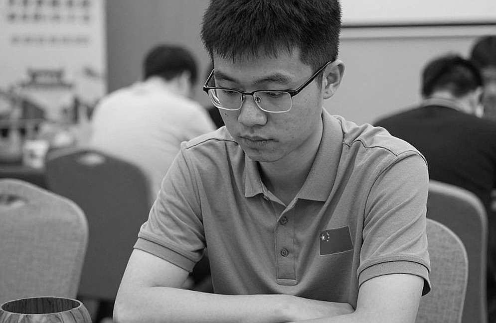 Bodhana Sivanandan, 11 tuổi và nước 3.Bc4 ở bàn số một Olympiad cờ vua Samarkand 2026