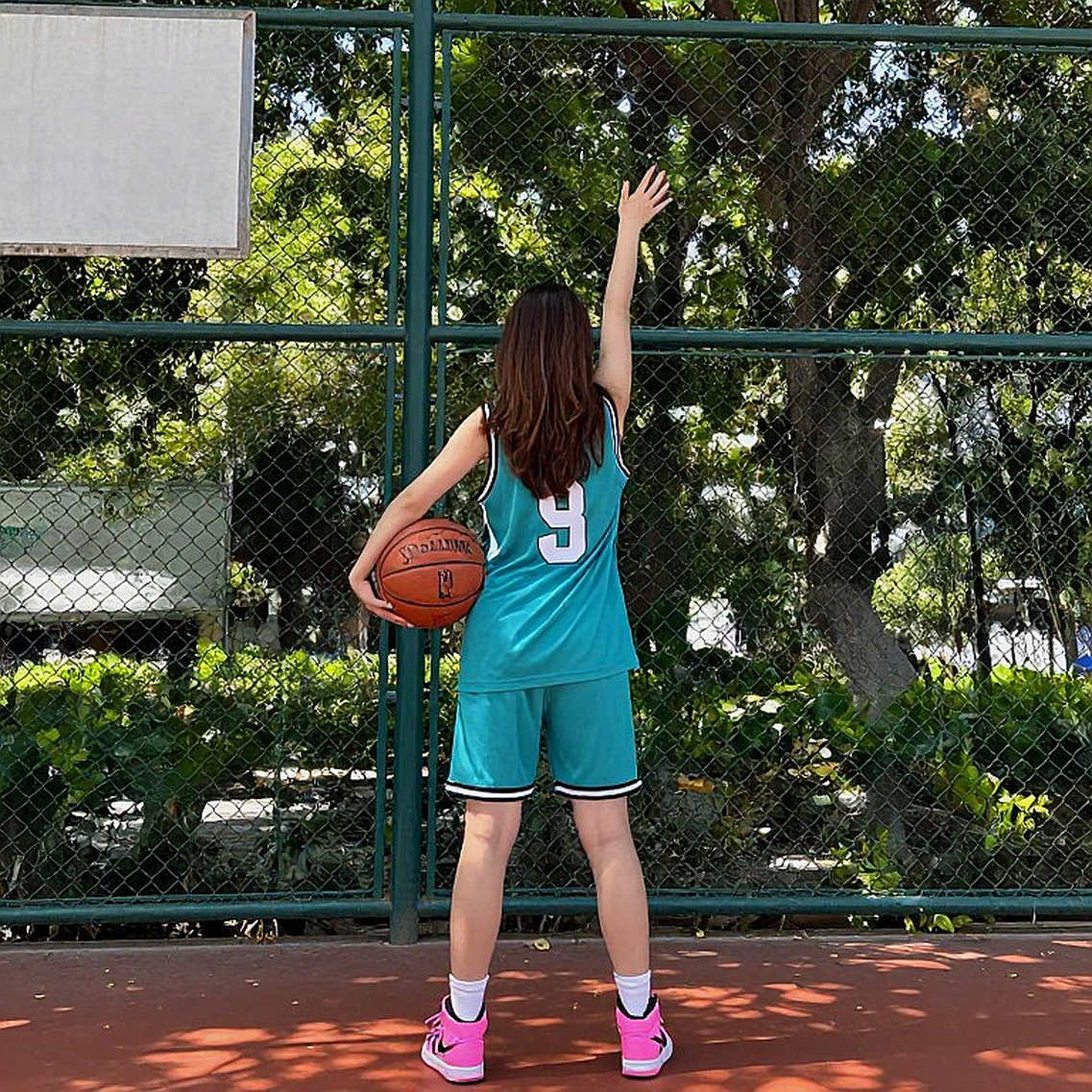 Trong Phòng Họp Kín Ở Como: Anh Em Angelopoulos Và Canh Bạc Mở Rộng EuroLeague